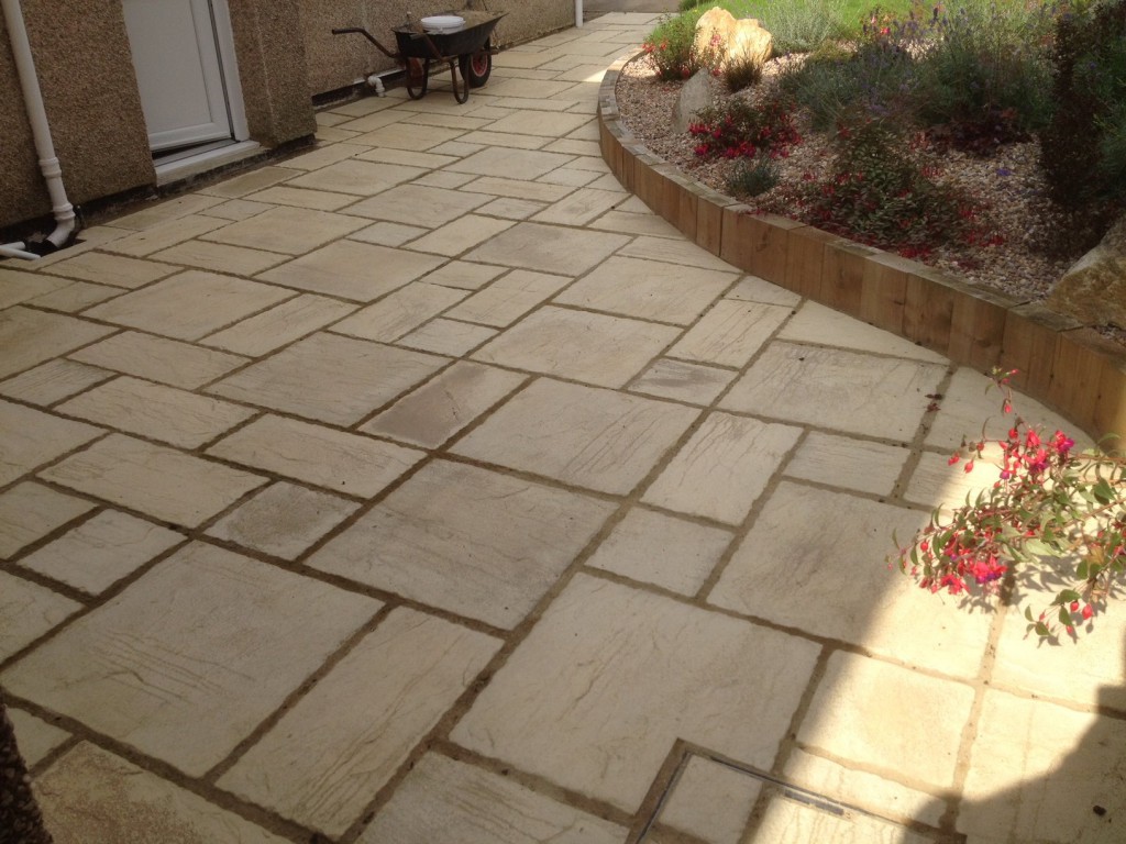 A flagstone patio layer in a random configuration